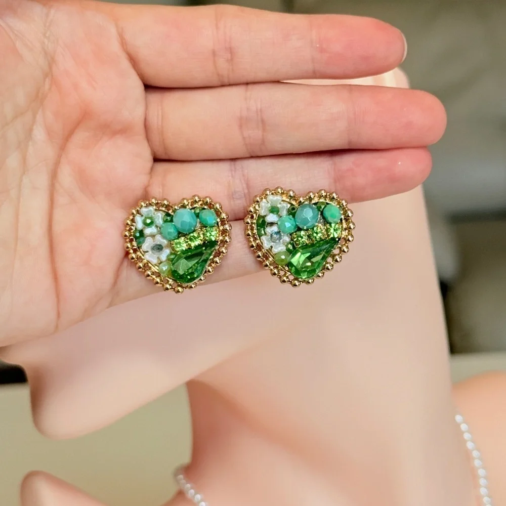 Gold-Trim Green Heart Cluster Stud Earrings